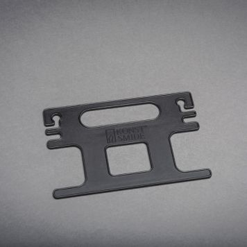 LEDNINGSHOLDER KONSTSMIDE TIL LYSLENKER