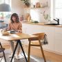 KJØKKENBATTERI HANSGROHE ZESIS LEAN M34 SVART M/UTTREKKSTUT